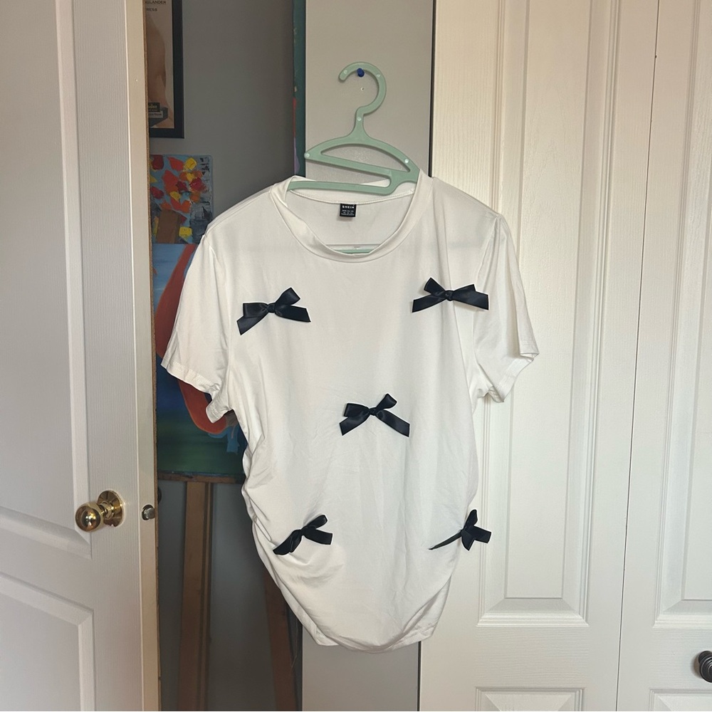 SHEIN Classic White Tee with Bows